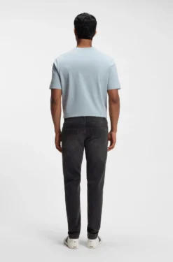 Schwarze Tapered-Fit Jeans aus bequemem Stretch-Denim