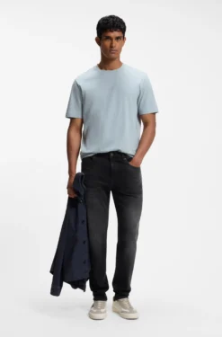Schwarze Tapered-Fit Jeans aus bequemem Stretch-Denim