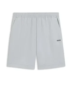 Shorts mit Vier-Wege-Stretch und feuchtigkeitsableitenden Eigenschaften