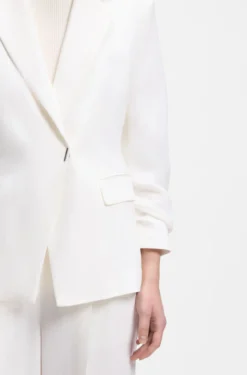 Slim-Fit Blazer aus Leinen-Mix