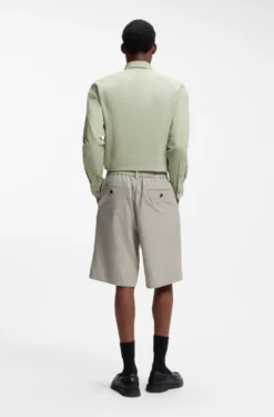 Slim-Fit Hemd aus bügelleichter Baumwoll-Popeline