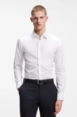 Slim-Fit Hemd aus bügelleichter Baumwoll-Popeline