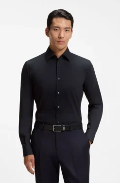 Slim-Fit Hemd aus elastischer Baumwoll-Popeline mit bügelleichtem Finish
