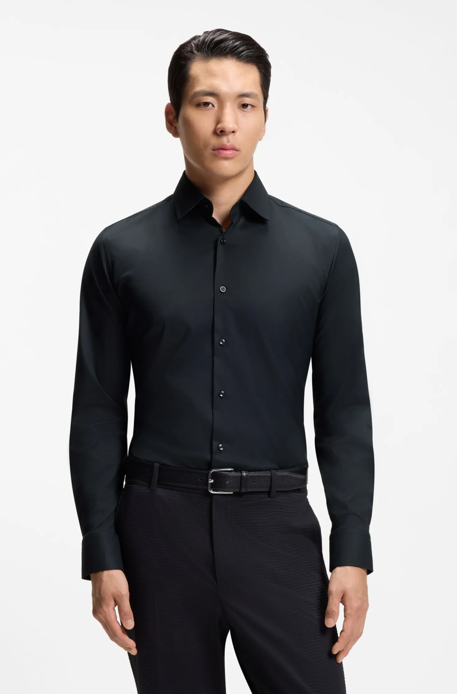 Slim-Fit Hemd aus funktionalem Stretch-Twill