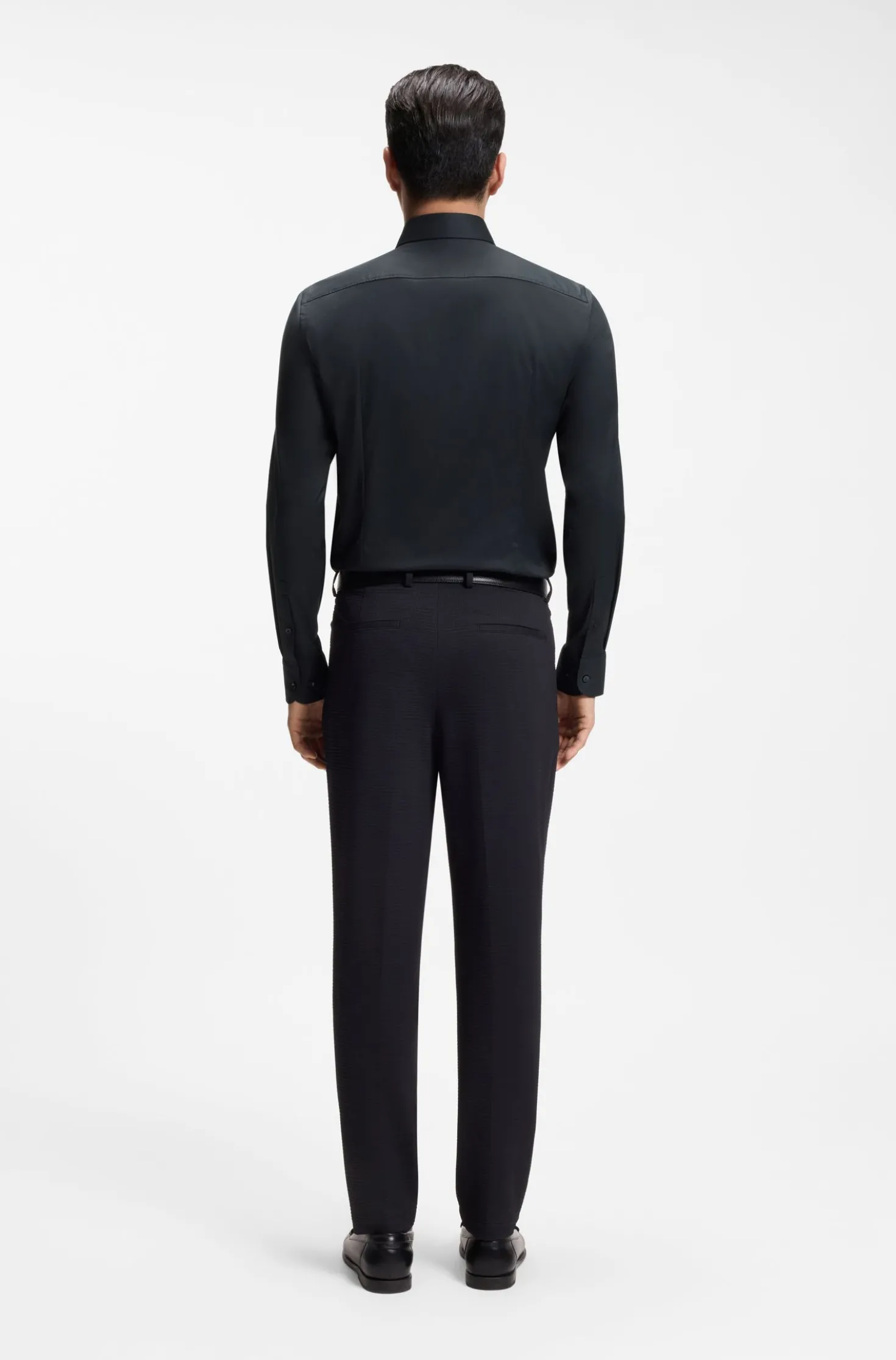 Slim-Fit Hemd aus funktionalem Stretch-Twill