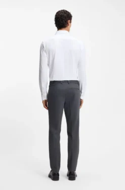 Slim-Fit Hemd aus strukturiertem Performance-Stretch-Jersey