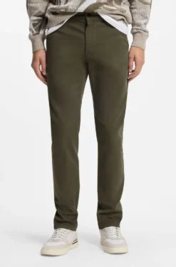 Slim-Fit Hose aus überfärbtem elastischem Satin