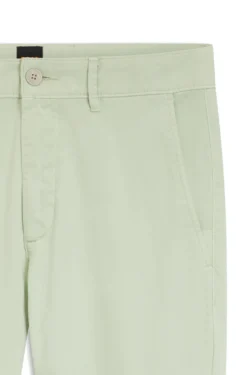 Slim-Fit Hose aus überfärbtem elastischem Satin
