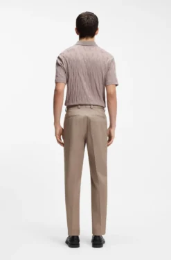 Slim-Fit Hose aus Stretch-Baumwolle mit Paper-Touch