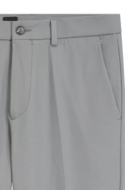Slim-Fit Hose aus Vier-Wege-Stretch-Gewebe