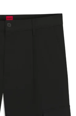 Slim-Fit Hose mit Cargo-Taschen