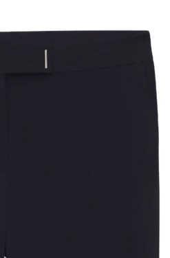 Slim-Fit Hose mit geschlitztem Saum