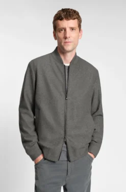 Slim-Fit Jacke aus gebürstetem Stretch-Flanell