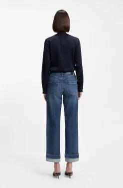 Slim-Fit Jeans aus indigoblauem Stretch-Denim mit umgeschlagenen Hosensäumen