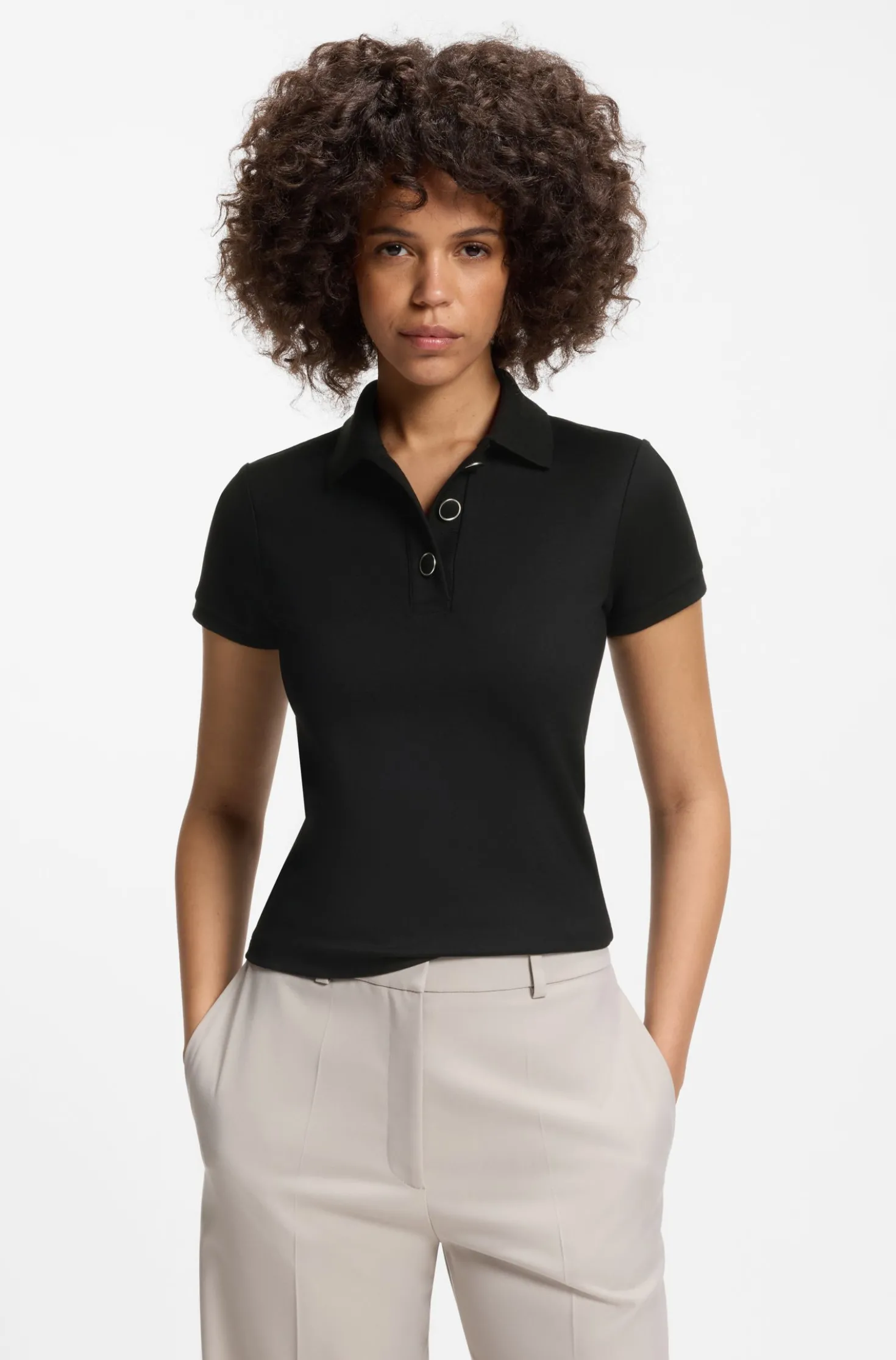 Slim-Fit Poloshirt mit Metallknöpfen