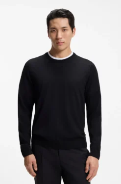 Slim-Fit Pullover aus Merinowolle