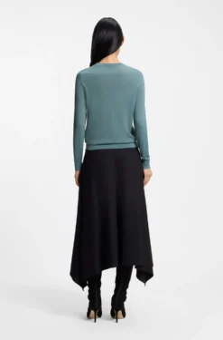 Slim-Fit Pullover aus Merinowolle mit Rundhalsausschnitt