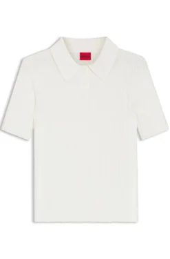 Slim-Fit Pullover mit Polokragen und Rippstruktur
