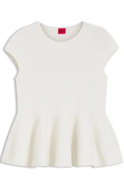 Slim-Fit Pullover mit Schößchensaum