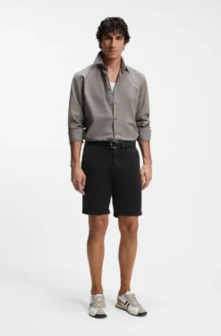 Slim-Fit Shorts aus elastischem Baumwoll-Twill