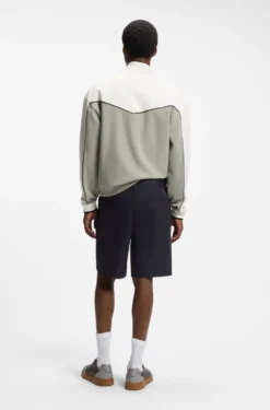 Slim-Fit Shorts aus merzerisierter Stretch-Baumwolle