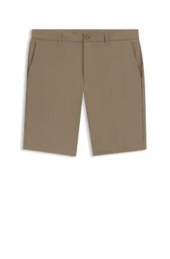 Slim-Fit Shorts aus wasserabweisendem Stretch-Gewebe