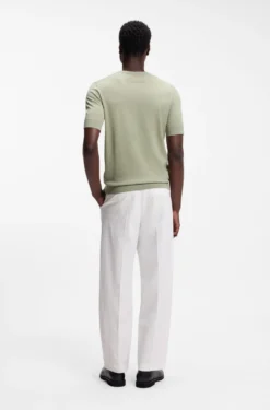 Slim-Fit Strick-T-Shirt