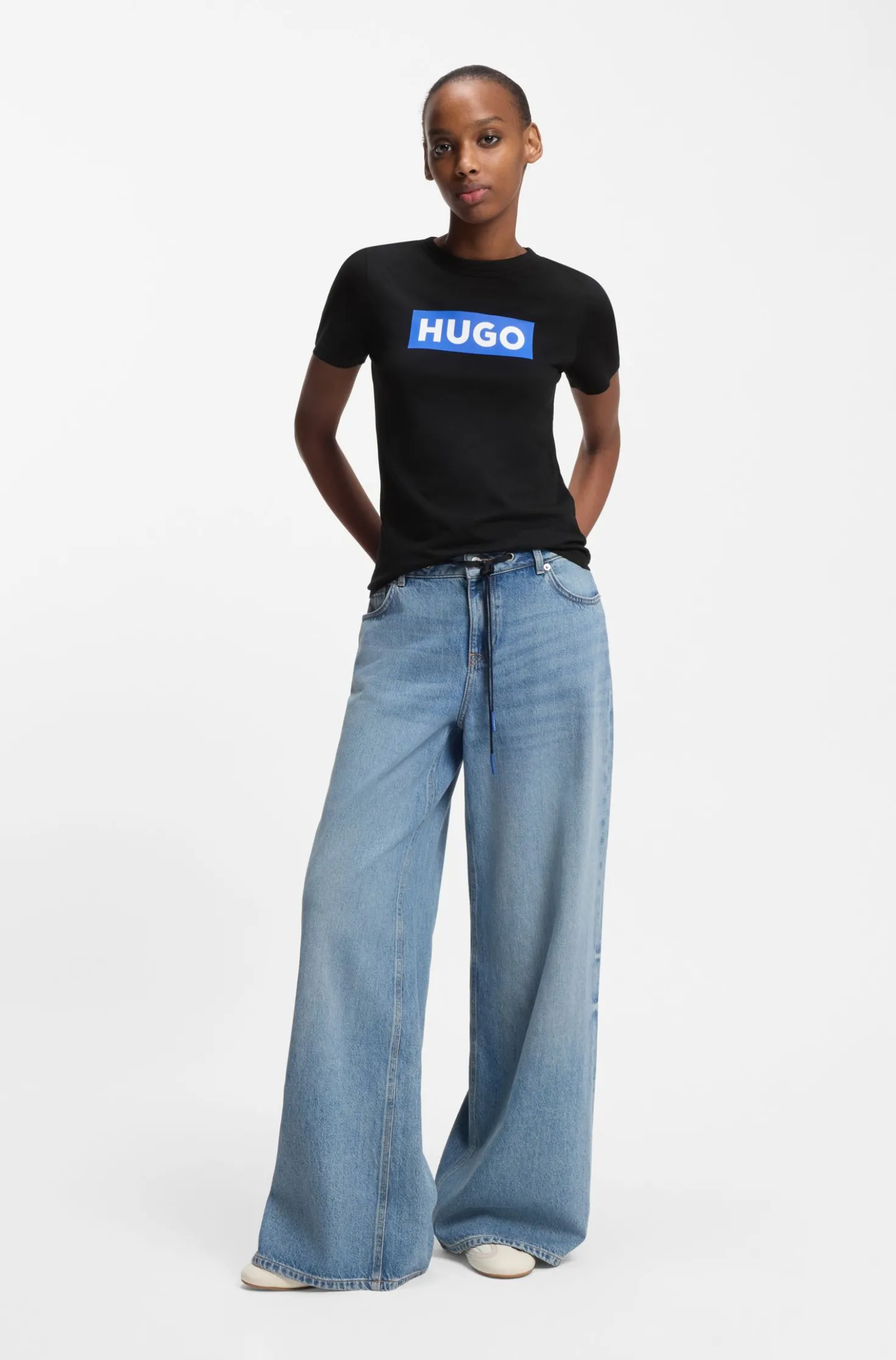Slim-Fit T-Shirt aus Baumwolle mit Logo-Print