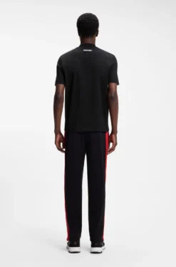 Slim-Fit T-Shirt aus Stretch-Baumwolle mit Stehkragen