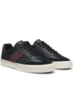 Sneakers aus genarbtem Kunstleder mit Lederbesätzen