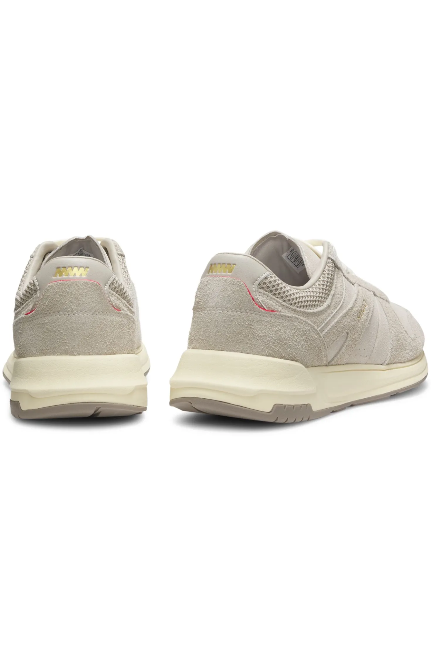 Sneakers aus strukturiertem Veloursleder mit Logo-Details