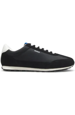 Sneakers aus strukturiertem Gewebe mit Stern-Detail