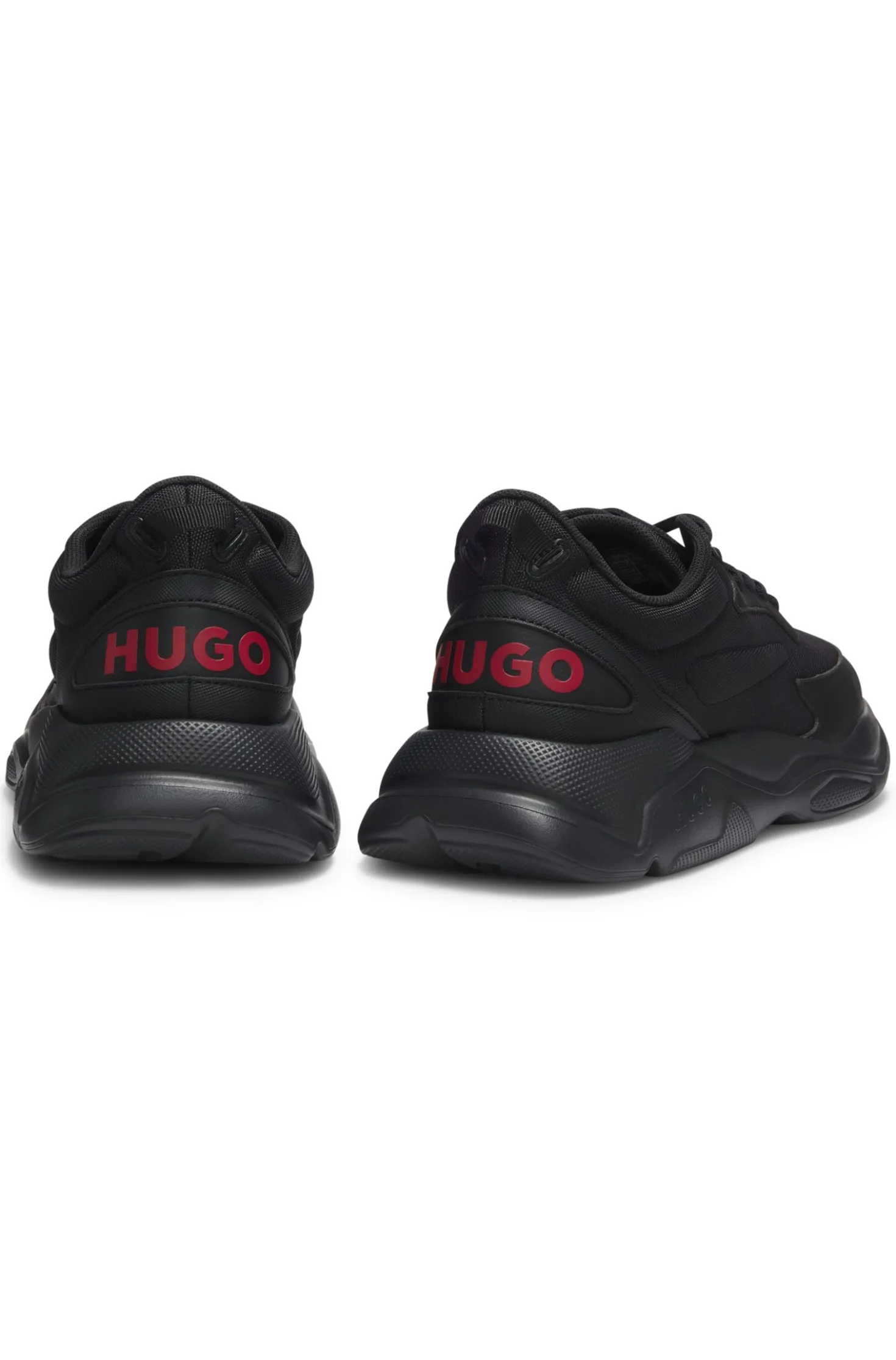 Sneakers in Canvas-Optik mit Logo an der Ferse