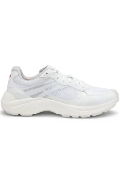 Sneakers mit Mesh und Kunstleder