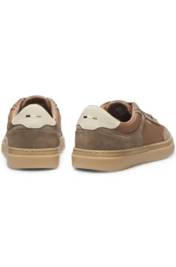 Sneakers mit Veloursleder-Details und Schnürung