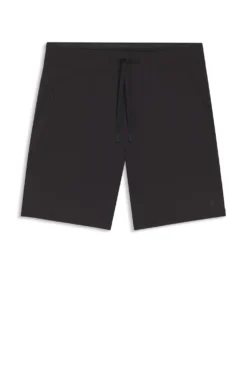 Sportive Shorts mit Vier-Wege-Stretch und wasserabweisendem Finish