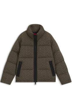 Steppjacke mit Zopfmuster-Struktur