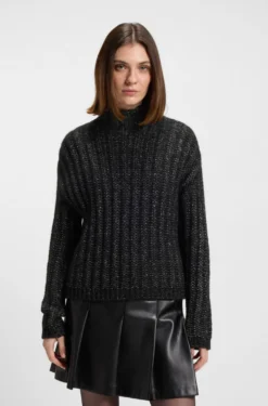 Strickpullover mit Ripp-Struktur