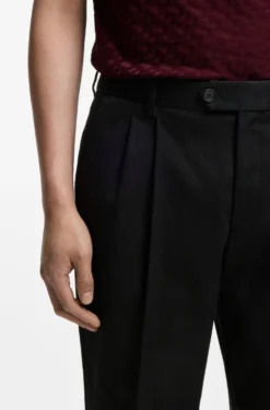 Tapered-Fit Hose aus elastischem Baumwoll-Twill