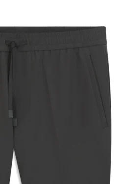 Tapered-Fit Hose aus wasserabweisendem Stretch-Gewebe