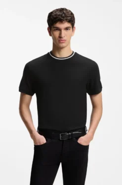 T-Shirt aus Baumwoll-Piqué mit gestreiftem Kragen