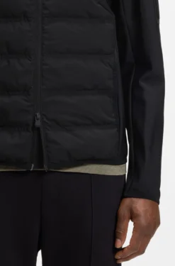 Wasserabweisende Daunenjacke mit abnehmbarer Kapuze