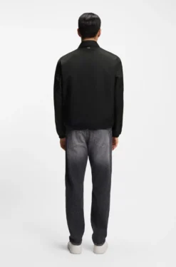 Wasserabweisende Jacke mit kleinen Monogrammen