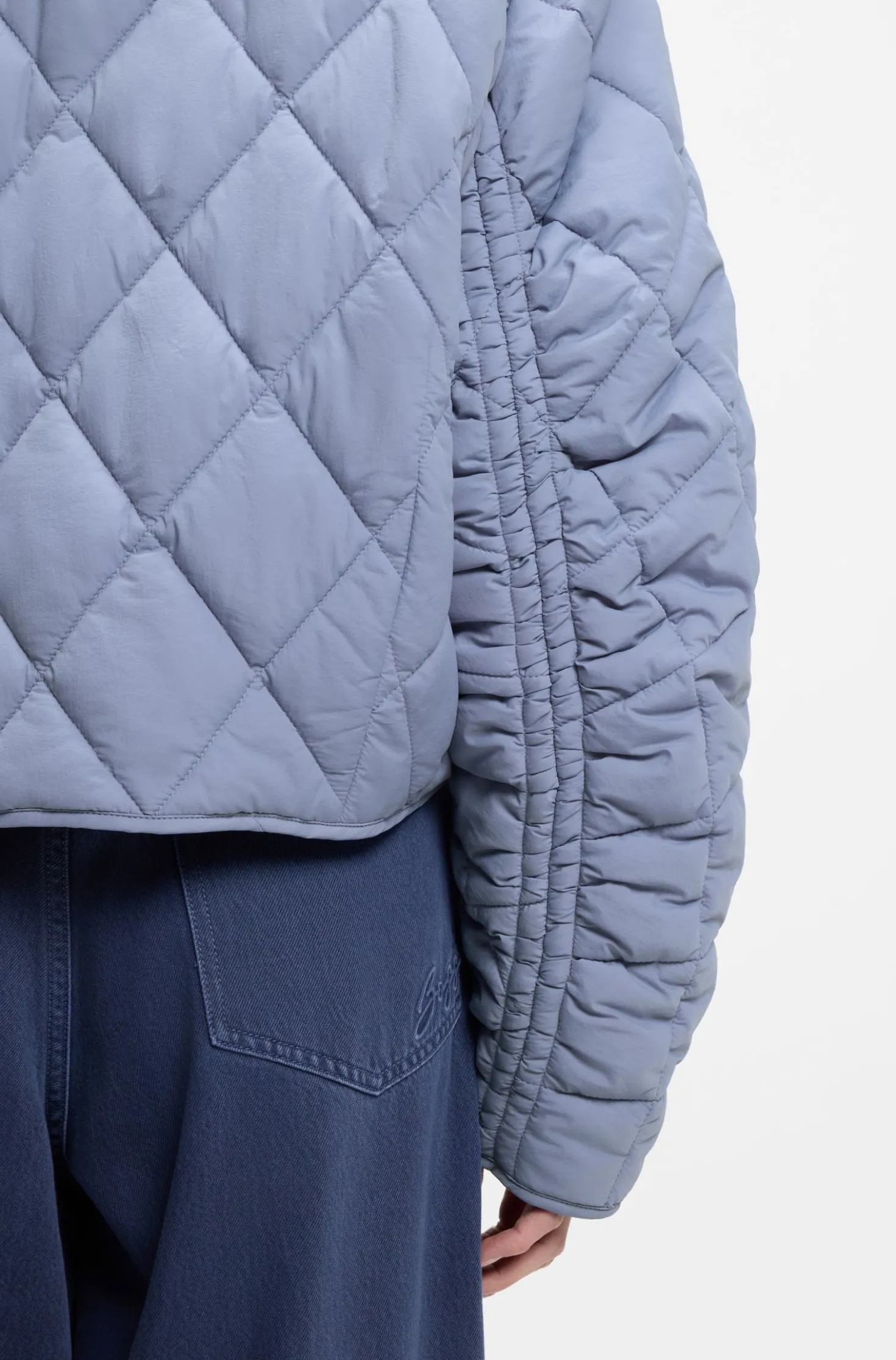 Wasserabweisende Jacke mit Rautensteppung