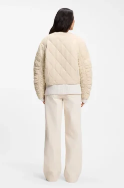Wasserabweisende Jacke mit Rautensteppung